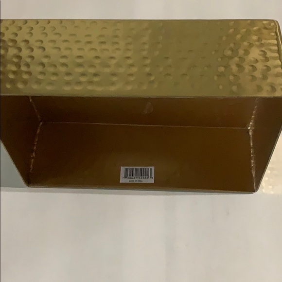 Hammered Tissue Box Cover - Picture 3 of 6